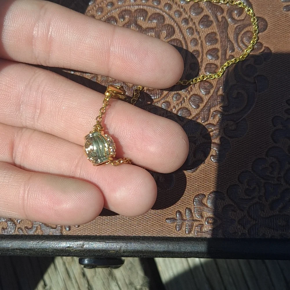 Necklace - Picture 2 of 2
